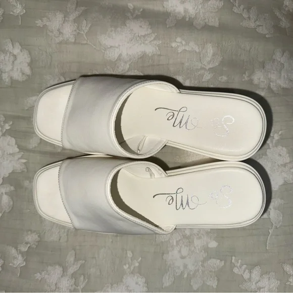 WHITE PLATFORM OPEN-TOE BLOCK HEELS - Picture 5 of 6